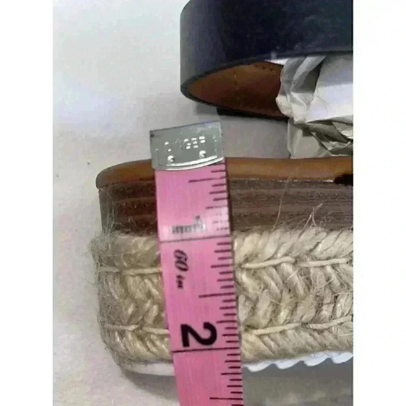 Pierre Dumas Women’s Wedge Low Platform Sandal - Picture 6 of 8